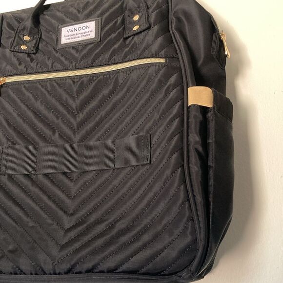 Vsnoon Quilted Black Diaper Travel Backpack with USB‎ Port & Laptop Sleeve main image 4